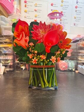 Pop up card 3D Red Floral Bouquet  dahlias lilies envelope small card